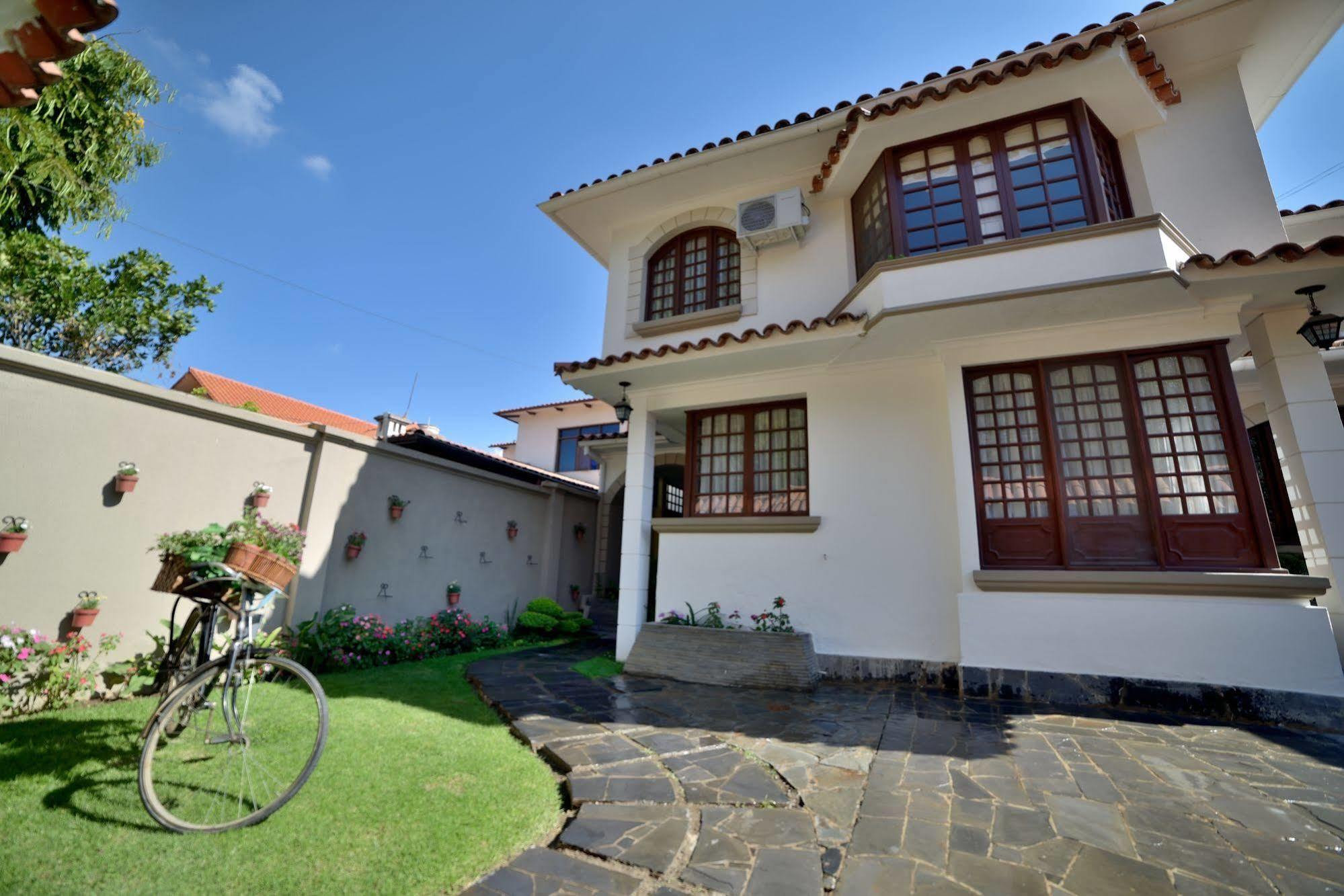 La Tua Casa Hotel Boutique Cochabamba Exterior photo